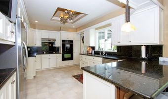 330 Countryside Dr, Ashland, OH 44805