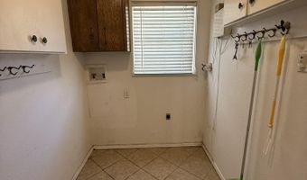 1901 W Briscoe Ave, Artesia, NM 88210