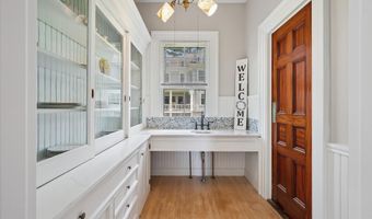 75 W Broadway, Bangor, ME 04401