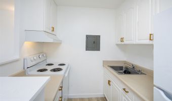 98-1038 Moanalua Rd 7-1707, Aiea, HI 96701