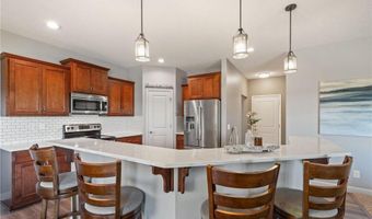 6877 Lasalle Cir NE, Albertville, MN 55301
