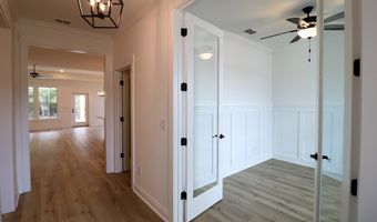 225 Meredith Dr, Bainbridge, GA 39819