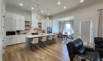 89 PECANWOOD Dr, Alexandria, LA 71303