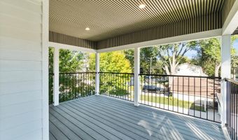 415 N Haddow Ave, Arlington Heights, IL 60004