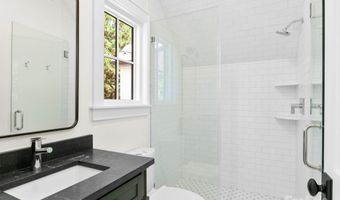 18 Normandy Rd, Asheville, NC 28803