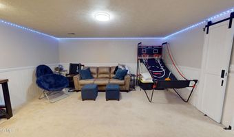 359 Reiling Ln, Altoona, PA 16601