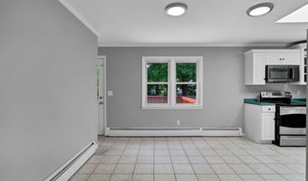 6 Marbil Rd, Danbury, CT 06811