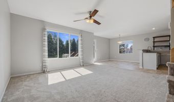 5113 NE Ledgestone Ct, Ankeny, IA 50021