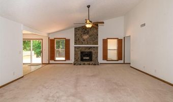 330 Broken Lance Pl, Alpharetta, GA 30022