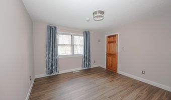 50 Edinburgh Dr, Bedford, NH 03110