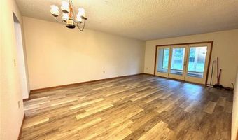 1415 Lake St 122, Alexandria, MN 56308
