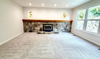 910 WOODLAND HILLS Cir, Bountiful, UT 84010