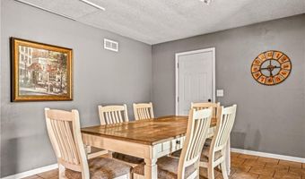 233 W 5th St, Adrian, MO 64720