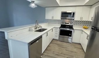 6262 142ND Ave N 1005, Clearwater, FL 33760