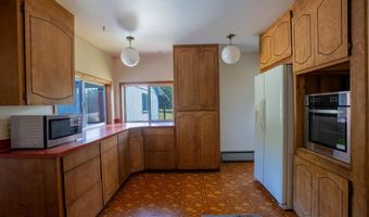 6413 Comanche St, Bonners Ferry, ID 83805