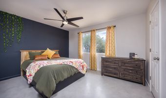 370 E Silverwood Ln, Benson, AZ 85602