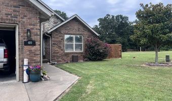 409 Brittany Ct, Aurora, MO 65605
