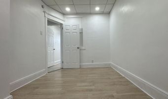 40 W 17TH St 3, Bayonne, NJ 07002