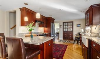 94 Abbott Run Valley Rd, Cumberland, RI 02864