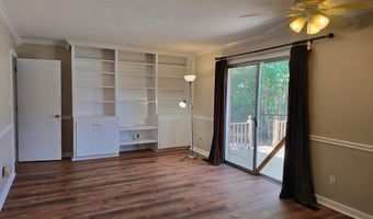 2200 Doncaster Dr, Albany, GA 31707