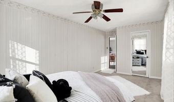 405 E Howard Ave, Arcadia, IN 46030