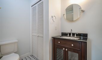 355 Aoloa St G205, Kailua, HI 96734