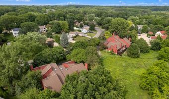 4465 Crescent Rd, Fitchburg, WI 53711