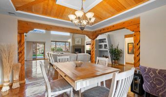 10711 MODESTO Ave NE, Albuquerque, NM 87122