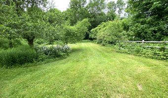 199 Main St, Belfast, ME 04915