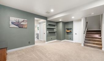 1520 SCENIC RIDGE Dr, Cheyenne, WY 82009