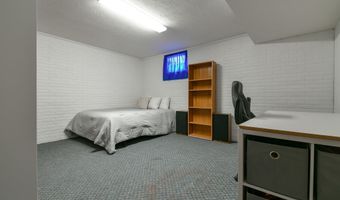 1703 S 2Nd St, Beatrice, NE 68310