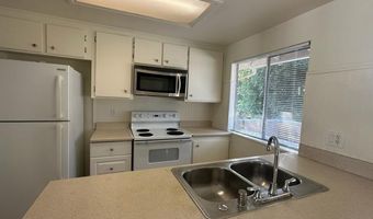 2518 Wanek Rd D, Escondido, CA 92027