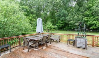 11 Paris Irons Rd, Glocester, RI 02857