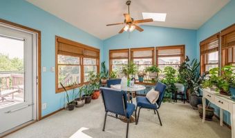 608 Ridgeview Way, Atkins, IA 52206