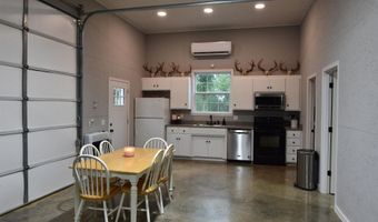 1442 Country Club Rd, Arkadelphia, AR 71923