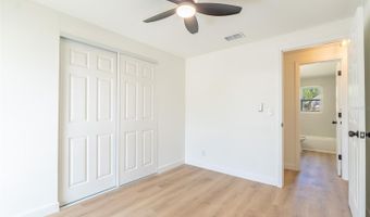 6304 FLORIDA Cir W, Apollo Beach, FL 33572