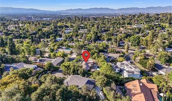 4060 Harclare Ln, Encino, CA 91436