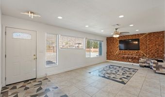 23859 South Rd, Apple Valley, CA 92307