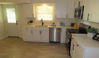 863 YORKLYN Rd, Hockessin, DE 19707