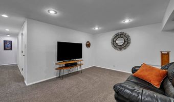 405 S 44th St, Boulder, CO 80305