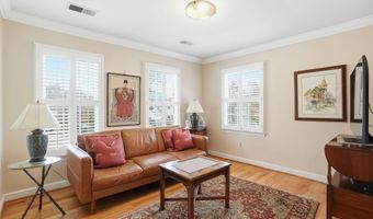 1230 23RD St S, Arlington, VA 22202