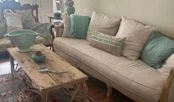53 Congress St, Belfast, ME 04915