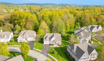 19 Cherry Hills Cir 19, Bloomfield, CT 06002