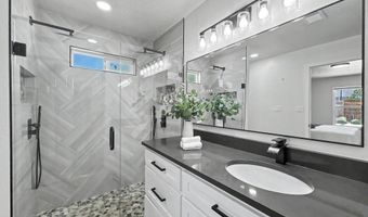 6821 Keeling St NW, Albuquerque, NM 87120