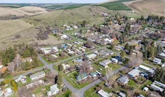 402 W Front St, Albion, WA 99102
