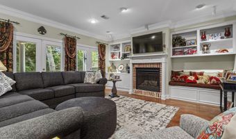 419 De Jean Cv, Biloxi, MS 39531