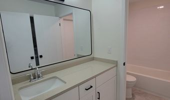 342 Country Ln, Algonquin, IL 60102