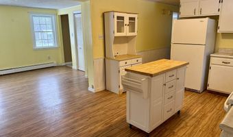 29 Quaker Ln, Barrington, NH 03825