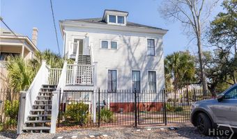 201 W 33rd St, Savannah, GA 31401