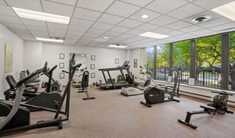 3200 Park Ave 11C2, Bridgeport, CT 06604